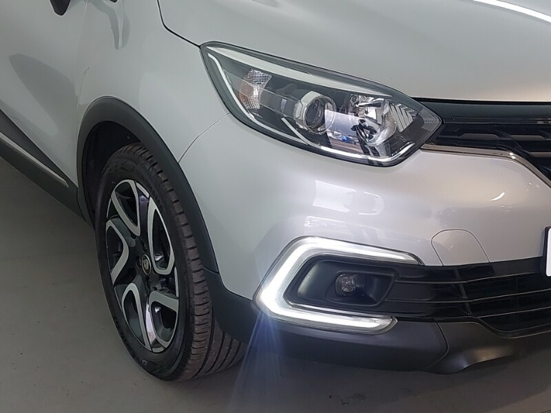 Used Renault Captur 2019 for sale - 77815407: Photo 9