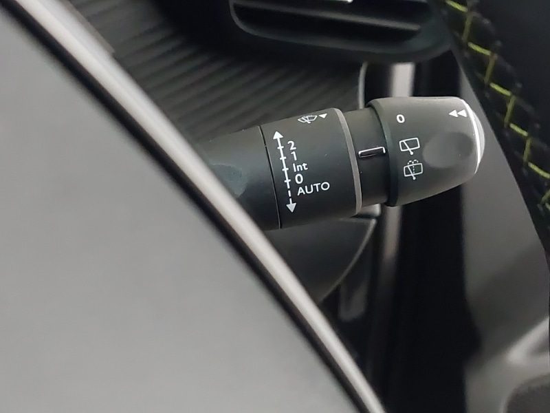 Used Peugeot 2008 2022 for sale - 76556298: Photo 16