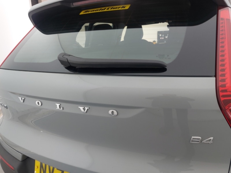 Used Volvo XC40 2024 for sale - 76335975: Photo 15