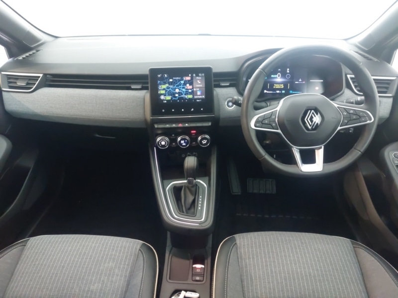 Used Renault Clio 2024 for sale - 76493471: Photo 2