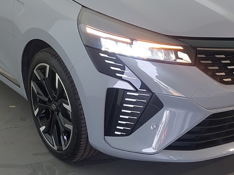 Used Renault Clio 2024 for sale - 76493471: Photo 9