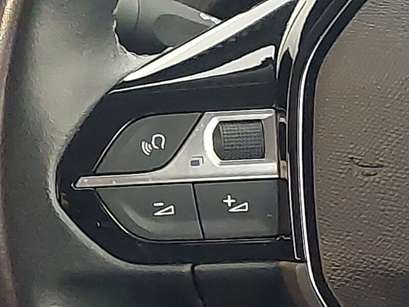 Used Peugeot 208 2020 for sale - 77731585: Photo 10