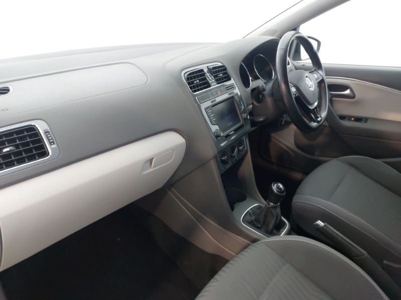 Used Volkswagen Polo 2016 for sale - 77815415: Photo 5