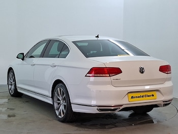 Used Volkswagen Passat 2018 for sale - 79432875: Photo