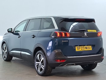 Used Peugeot 5008 2023 for sale - 79468442: Photo