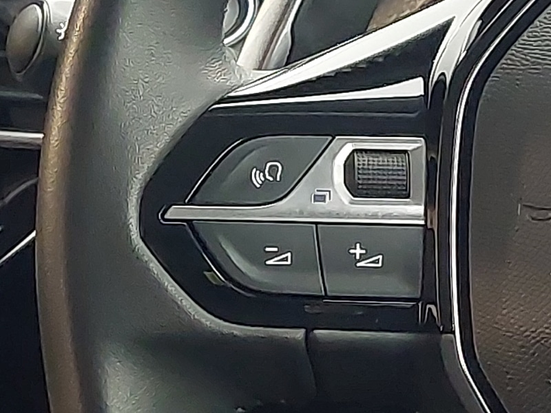 Used Peugeot 208 2023 for sale - 77466351: Photo 10