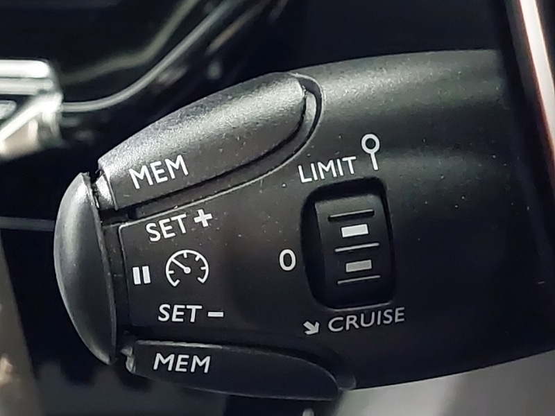 Used Peugeot 208 2023 for sale - 77466351: Photo 17