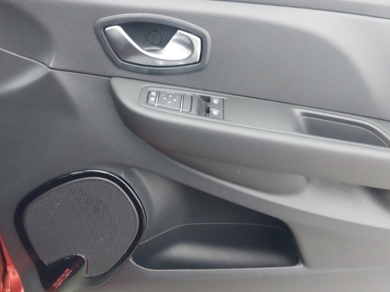 Used Renault Clio 2018 for sale - 77329717: Photo 13