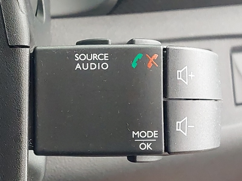 Used Renault Clio 2018 for sale - 77329717: Photo 18