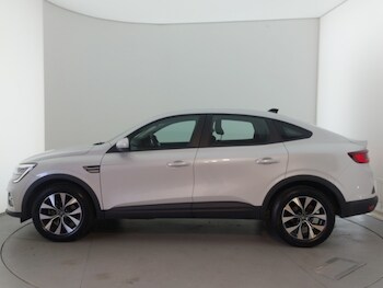 Used Renault Arkana 2022 for sale - 75702239: Photo