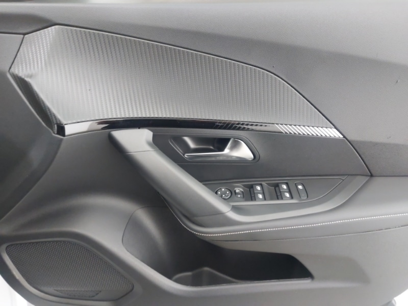 Used Peugeot 2008 2025 for sale - 78159211: Photo 16