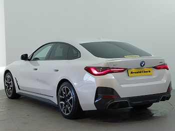 Used BMW i4 2022 for sale - 77453942: Photo