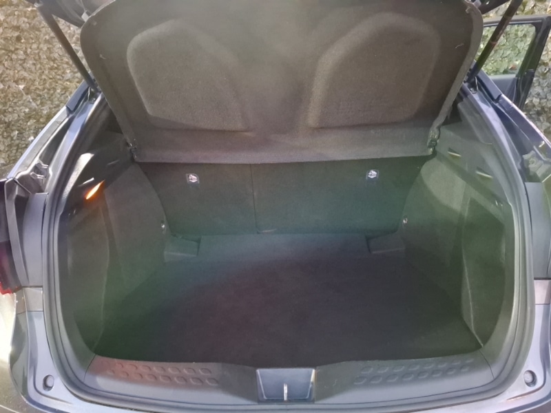 Used Toyota C-HR 2022 for sale - 77573209: Photo 8