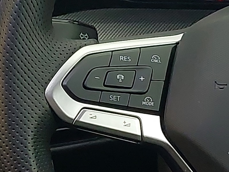 Used Volkswagen Golf 2024 for sale - 77329891: Photo 10