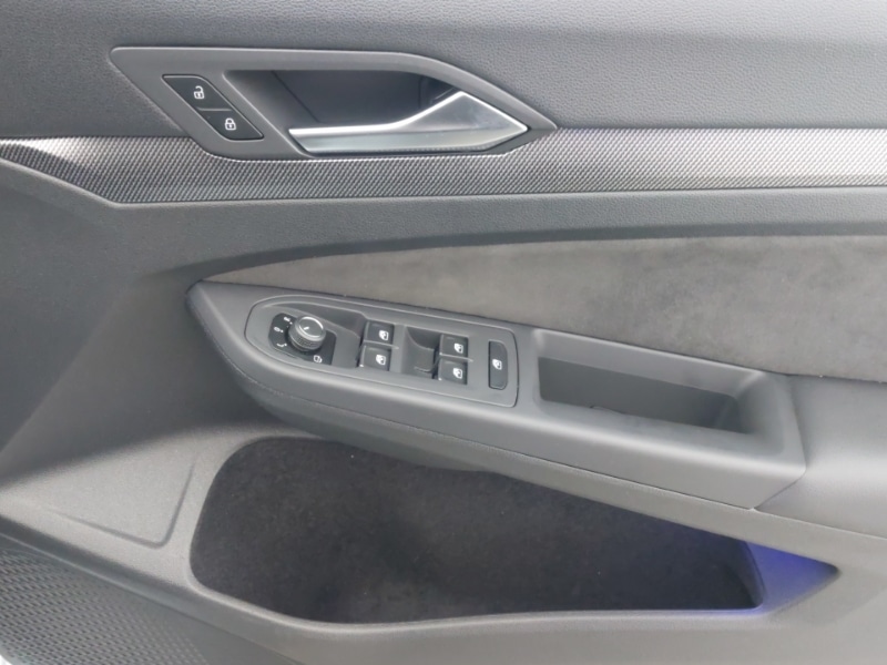 Used Volkswagen Golf 2024 for sale - 77329891: Photo 15