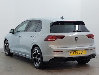 Used Volkswagen Golf 2024 for sale - 77329891: Photo