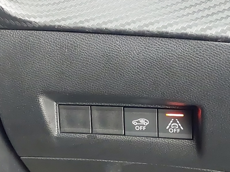 Used Peugeot 2008 2023 for sale - 77265730: Photo 17