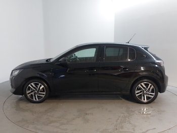 Used Peugeot 208 2023 for sale - 76571444: Photo