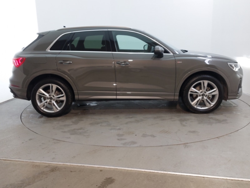 Used Audi Q3 2025 for sale - 77299662: Photo 4