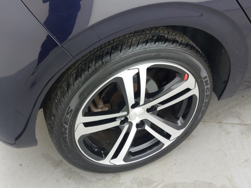 Used Peugeot 208 2018 for sale - 76644079: Photo 13