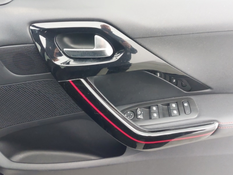 Used Peugeot 208 2018 for sale - 76644079: Photo 16