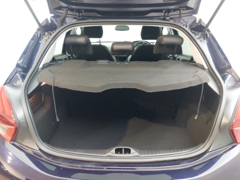 Used Peugeot 208 2018 for sale - 76644079: Photo 8