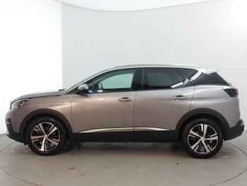 Used Peugeot 3008 2018 for sale - 77338376: Photo