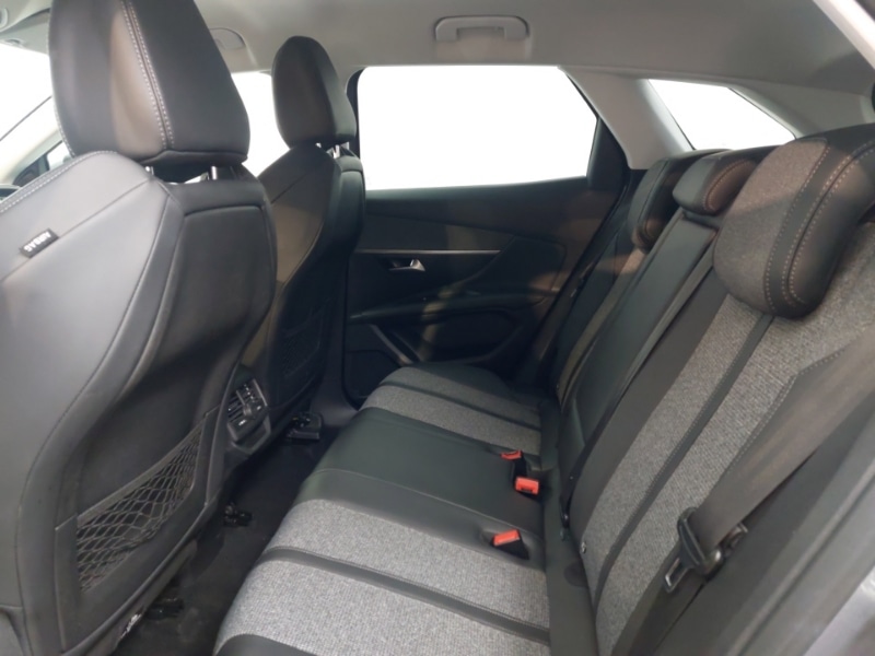 Used Peugeot 3008 2018 for sale - 77338376: Photo 6