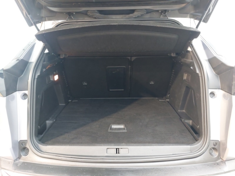 Used Peugeot 3008 2018 for sale - 77338376: Photo 8