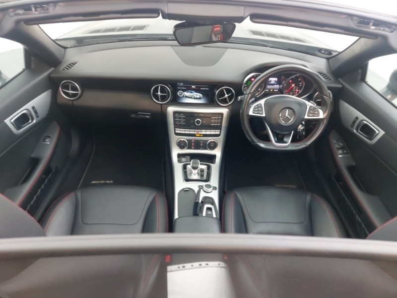 Used Mercedes-Benz SLC 2017 for sale - 76815674: Photo 2