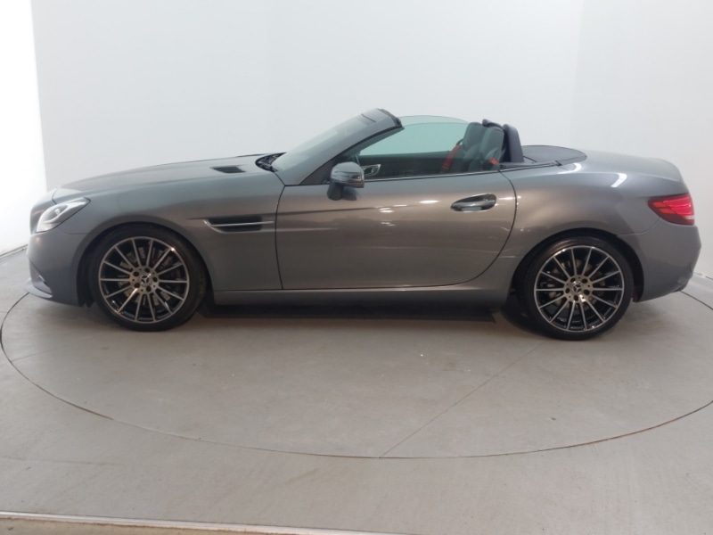 Used Mercedes-Benz SLC 2017 for sale - 76815674: Photo 4