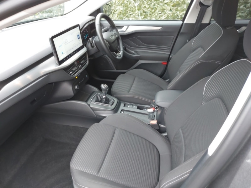 Used Ford Focus 2023 for sale - 76537234: Photo 5