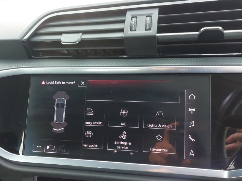 Used Audi Q3 2023 for sale - 76414432: Photo 18