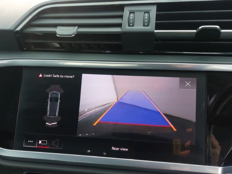 Used Audi Q3 2023 for sale - 76414432: Photo 19