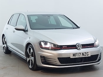 Used Volkswagen Golf 2017 for sale - 77556292: Photo