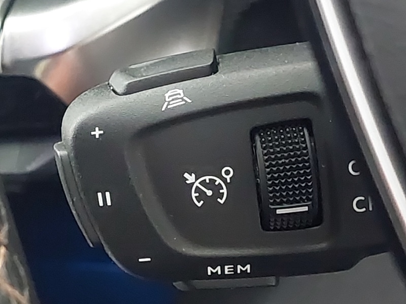 Used Peugeot 3008 2022 for sale - 76502151: Photo 17