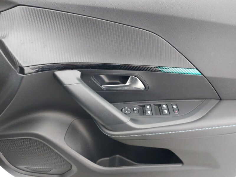 Used Peugeot 2008 2022 for sale - 77563114: Photo 15