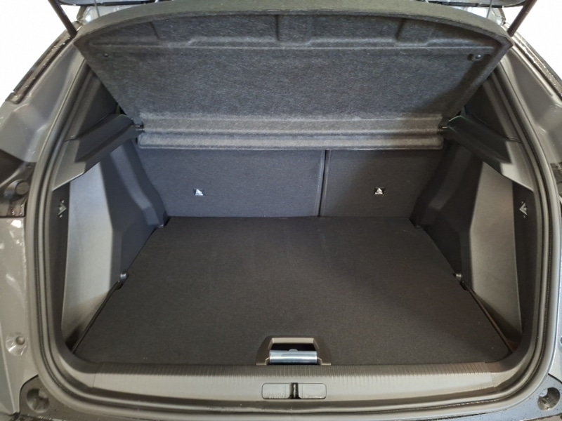 Used Peugeot 2008 2026 for sale - 78089211: Photo 8