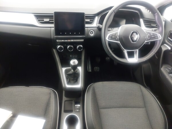Used Renault Captur 2022 for sale - 75668829: Photo 2