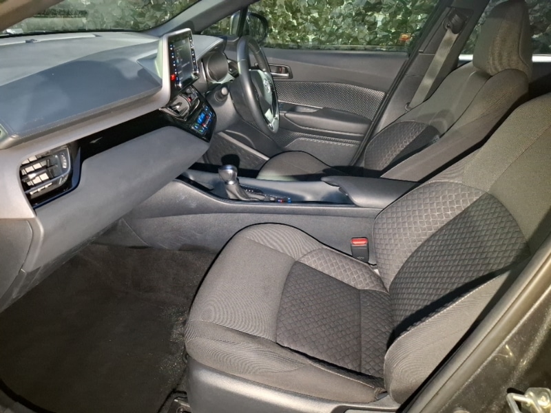 Used Toyota C-HR 2022 for sale - 77325361: Photo 5