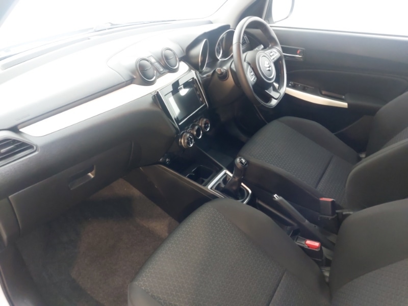 Used Suzuki Swift 2018 for sale - 77141047: Photo 5