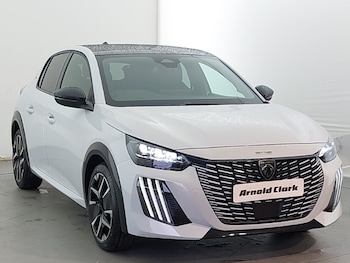 Peugeot - 208