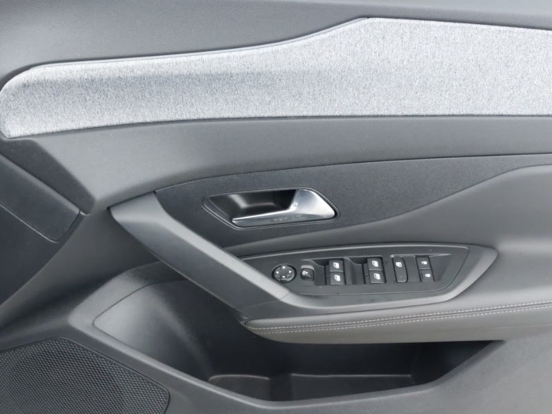 Used Peugeot 308 2022 for sale - 77241003: Photo 16