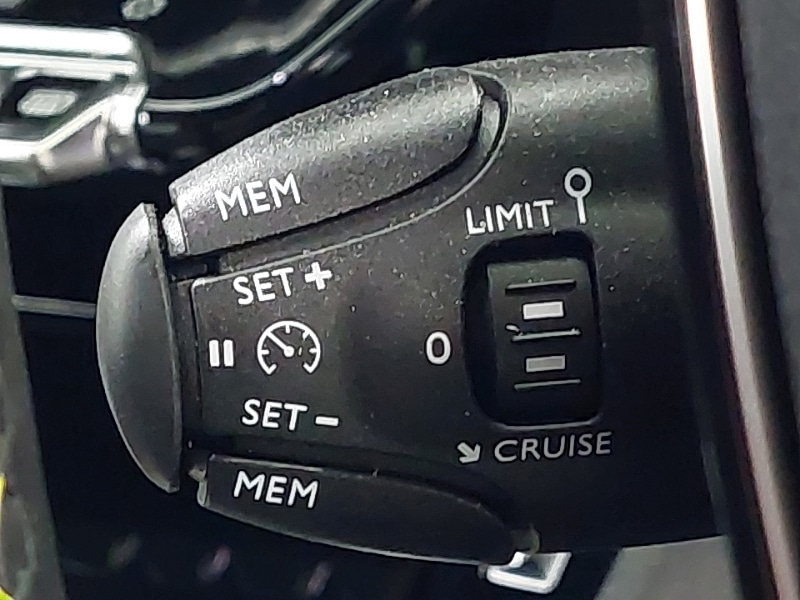 Used Peugeot 2008 2023 for sale - 78113344: Photo 18