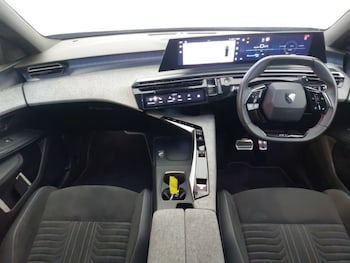 Used Peugeot 5008 2024 for sale - 78976809: Photo
