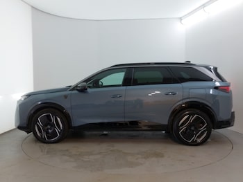 Used Peugeot 5008 2024 for sale - 78976809: Photo