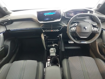 Used Peugeot 2008 2025 for sale - 76721381: Photo