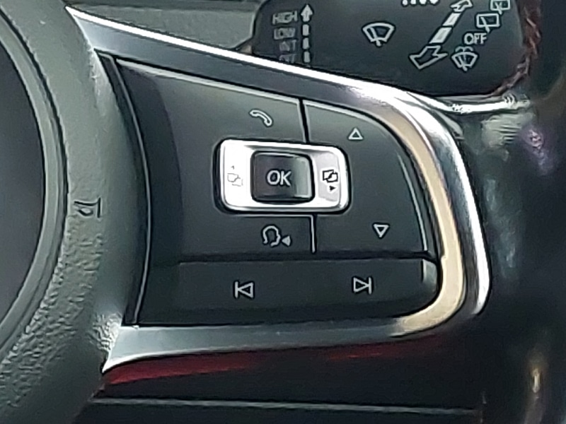 Used Volkswagen Golf 2017 for sale - 77357777: Photo 11