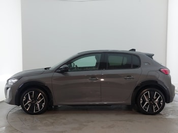 Used Peugeot 208 2025 for sale - 76155737: Photo