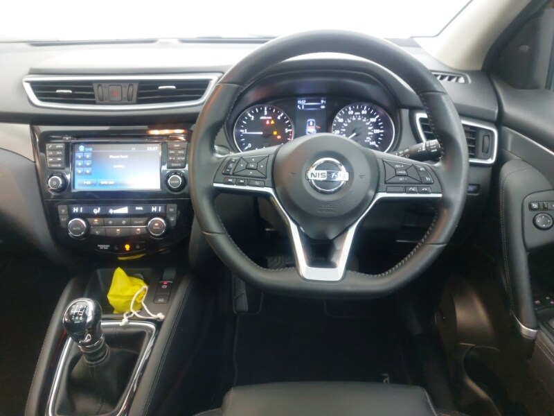 Used Nissan Qashqai 2017 for sale - 77035121: Photo 7